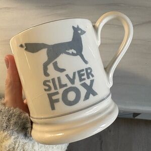 Emma Bridgewater silver fox 1/2 pint mug- read and see pics